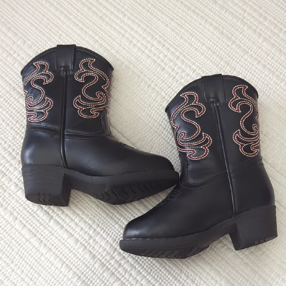 Kids Black Cowboy Pull-On Boots with Embroidered Accent